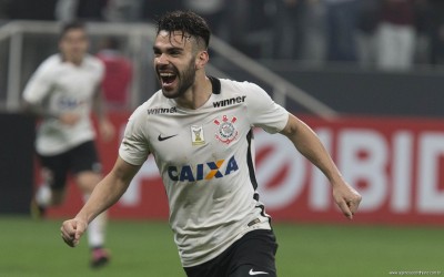 Artilheiro do Corinthians no Brasileiro, Bruno Henrique fala sobre a fase goleadora e comenta a chegada de Cristóvão Borges