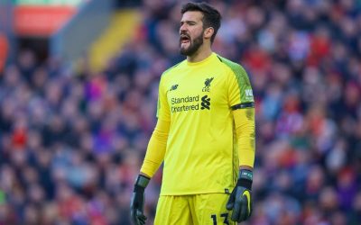 Alisson prega respeito ao Bayern e pede foco total no duelo de ida das oitavas da Champions: “Temos que manter a concentração do começo ao fim”