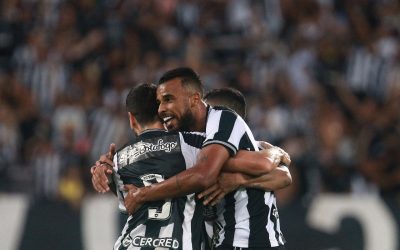 Autor do gol da vitória sobre o Fortaleza e vice-artilheiro do Botafogo no ano, Alex Santana espera marcar novamente contra o Fluminense e ajudar o clube a vencer primeiro clássico em 2019